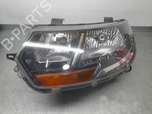 Phare gauche MAHINDRA KUV100 (K1) 1.2 VVT (87 hp) 30153983