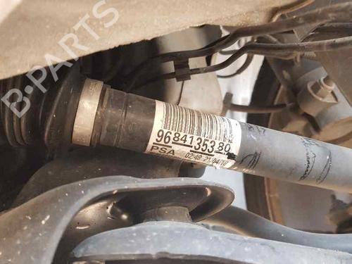 Used Left front driveshaft PEUGEOT 2008 I (CU_) [2013-2025]  24444371