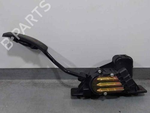 Used Pedal MITSUBISHI GRANDIS (NA_W) [2003-2011]  26711899