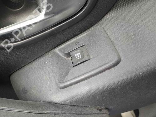 Used Right front window switch DACIA SANDERO III [2021-2025]  24202682