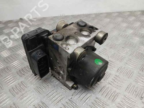 Used ABS pump MAZDA 6 Hatchback (GG) 2.0 DI (GG14) (136 hp) 15682870