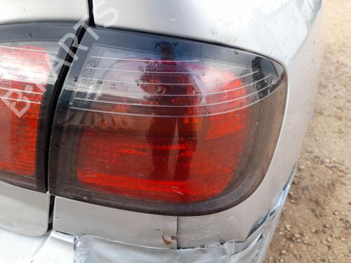 Used Right taillight NISSAN PRIMERA Hatchback (P11) 2.0 TD (90 hp) 31014971