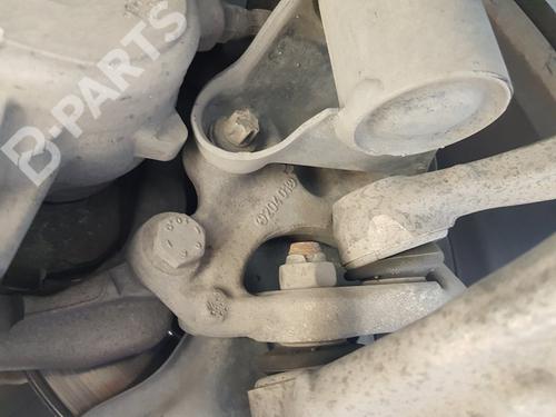 Used Left front steering knuckle Left front steering knuckle MERCEDES-BENZ C-CLASS (W204) C 220 CDI (204.008) (170 hp) 11137016 11137016