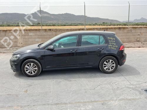 Brugte VW GOLF VII (5G1, BQ1, BE1, BE2) 1.0 TSI 4823181