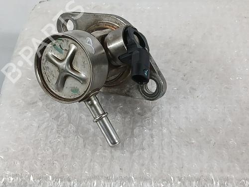Used Fuel pump Fuel pump PEUGEOT 308 SW II (LC_, LJ_, LR_, LX_, L4_) 1.2 THP 130 (131 hp) 33336801 33336801