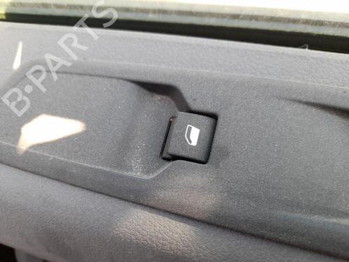 Interrupteur de vitre avant droite FIAT SCUDO Van E-SCUDO (507) (136 hp) 30087519