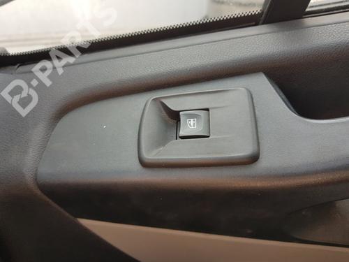 Used Right front window switch Right front window switch NISSAN NV300 Van (X82) [2016-2026] 8929061 8929061