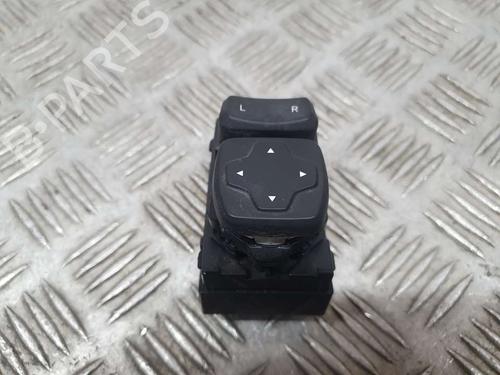 Used Mirror switch HYUNDAI KONA (OS, OSE, OSI) [2017-2023]  16975112