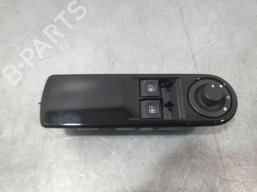 Used Left front window switch Left front window switch RENAULT CLIO IV (BH_) 1.5 dCi 90 (90 hp) 35791762 35791762