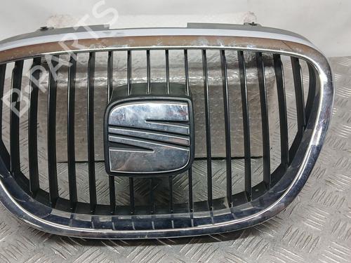 Used Grille SEAT ALTEA XL (5P5, 5P8) 2.0 TDI (140 hp) 25474746