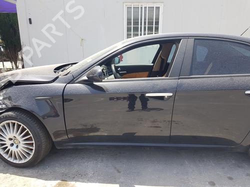 Used Left front door ALFA ROMEO 159 (939_) 1.9 JTDM 16V (939AXC1B, 939AXC12) (150 hp) 13550153