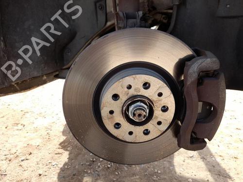 Right front steering knuckle FIAT 500L (351_, 352_) 1.4 (199LYB1B) | BP29852386M26