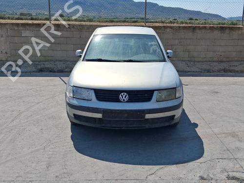Right headlight VW PASSAT B5 (3B2) 1.9 TDI | BP39448622C29 - Image 8
