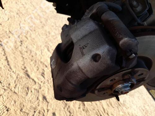 Used Left front brake caliper FIAT 500e (332_) Elektro 3+1 (FA1) (118 hp) 27591421