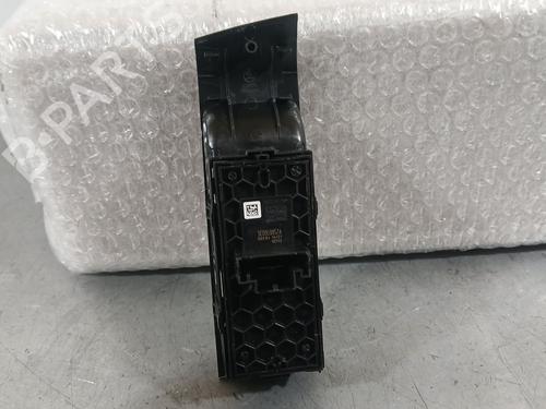 Left front window switch SKODA FABIA III (NJ3) | BP37172638I27 - Image 2