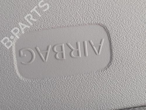 right-curtain-airbag-citroen-c4-cactus-2014-36498315 main image