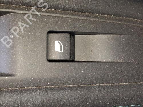 Used Left rear window switch Left rear window switch PEUGEOT 3008 II SUV (MC_, MR_, MJ_, M4_) 1.2 THP/ PureTech 130 (MRHNSM, MRHNSU, MRHNSJ, MRHNYW,... (131 hp) 39563892 39563892
