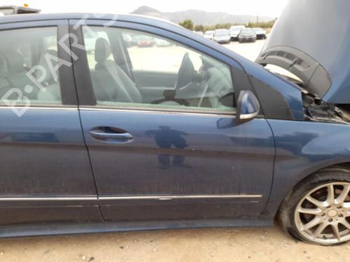 Used Right front door MERCEDES-BENZ B-CLASS Sports Tourer (W245) B 180 CDI (245.207) (109 hp) 29752006