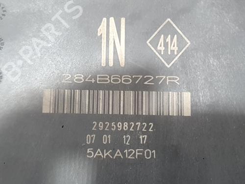 Fuse box RENAULT MEGANE IV Hatchback (B9A/M/N_) 1.2 TCe 130 (B9MR) | BP38614644E1 - Image 3