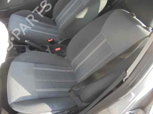 Venstre  foran tåkelykt FORD FIESTA VI (CB1, CCN)  | BP683225C30 