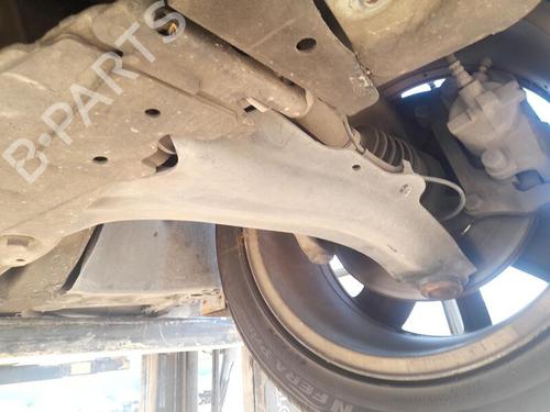 Used Left front suspension arm RENAULT GRAND SCÉNIC II (JM0/1_) 1.9 dCi (JM14) (131 hp) 30134944
