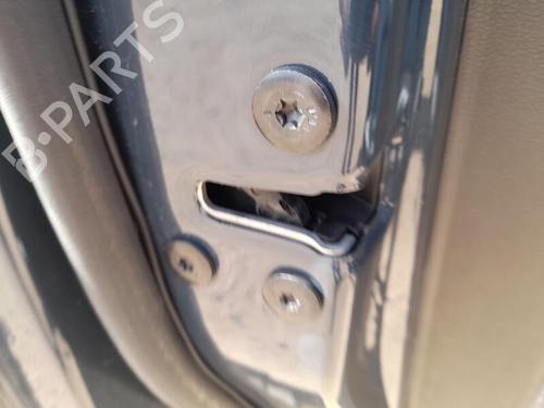 Türschloss links vorne für RENAULT CAPTUR II (HF_) Blue dCi 115 (HFAD) (116 hp) 29884464