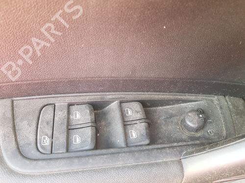 Used Left front window switch AUDI A1 Sportback (8XA, 8XF) 1.6 TDI (90 hp) 30305200