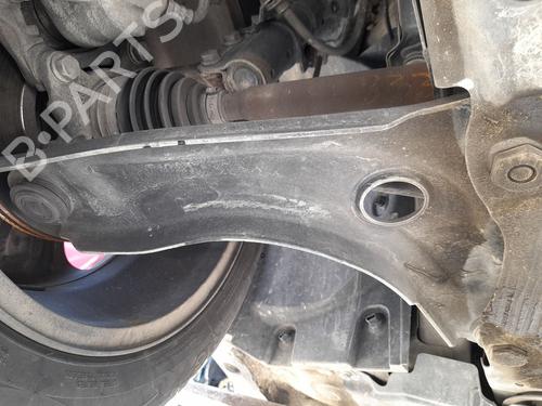 Used Right front suspension arm Right front suspension arm DACIA SANDERO III 1.0 TCe 90 (91 hp) 35726268 35726268