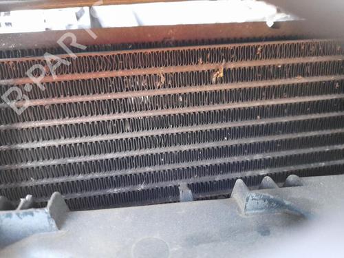 Radiateur de ac FORD FOCUS I Turnier (DNW) 1.6 16V (100 hp) 28301875