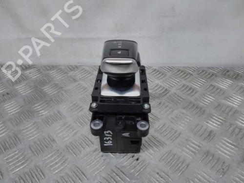 Used Gear lever PEUGEOT 208 II (UB_, UP_, UW_, UJ_) [2019-2026]  24122843