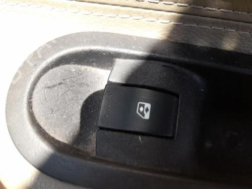 Used Right rear window switch RENAULT MEGANE II (BM0/1_, CM0/1_) 1.6 16V (BM0C, CM0C) (113 hp) 30181755
