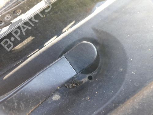 Used Front wiper motor TOYOTA AVENSIS (_T25_) 2.2 D-4D (ADT251_, ADT251R) (150 hp) 30512868