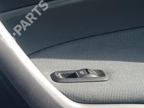 Used Right front window switch Right front window switch FORD FIESTA VI (CB1, CCN) 1.25 (82 hp) 10510584 10510584