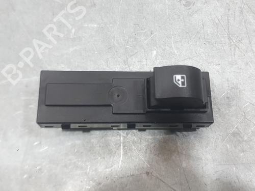 Used Right rear window switch Right rear window switch FIAT TIPO Estate (356_, 357_) 1.5 T4 Hybrid (131 hp) 34735137 34735137