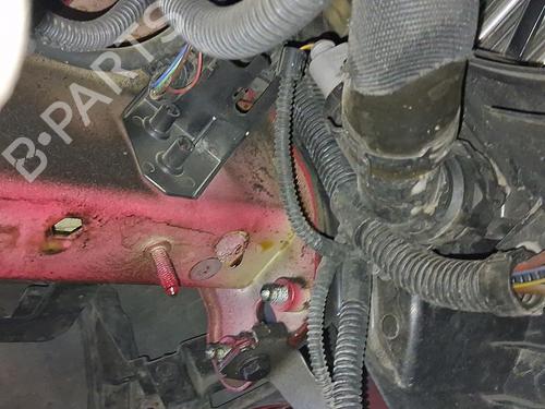 Used Front bumper reinforcement Front bumper reinforcement 38255764 38255764