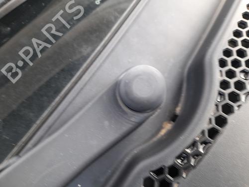 Used Front wiper motor CITROËN C3 III (SX) 1.2 VTi 82 (82 hp) 30935189