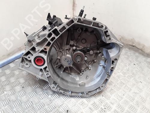 Used Gearbox NISSAN QASHQAI II (J11, J11_) 1.5 dCi (116 hp) 30081204