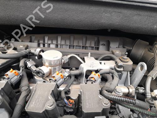 Used Air filter box OPEL CROSSLAND X / CROSSLAND (P17, P2QO) 1.2 (75) (110 hp) 31810781