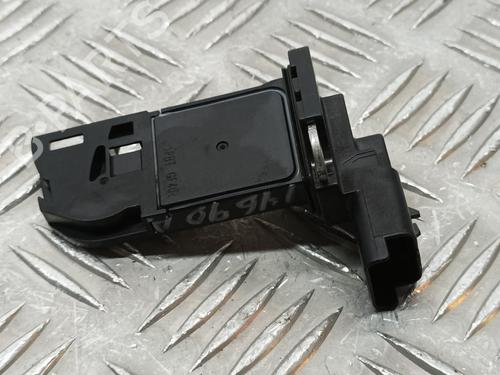 Used Mass air flow sensor PEUGEOT 308 III (FB_, FH_, FP_, F3_, FM_) BlueHDi 130 (FBYHZL, FBYHZT) (131 hp) 12542235
