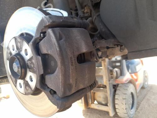 right-front-brake-caliper-bmw-2-active-tourer-f45-2013-2014-2015-2016-2017-2018-2019-2020-2021-26737879 main image