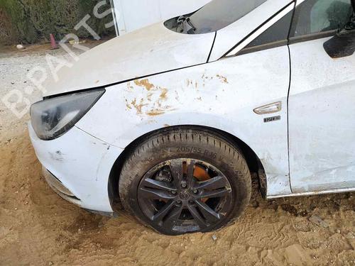 Used Left front fenders OPEL ASTRA K (B16) 1.2 Turbo (68) (110 hp) 24674408