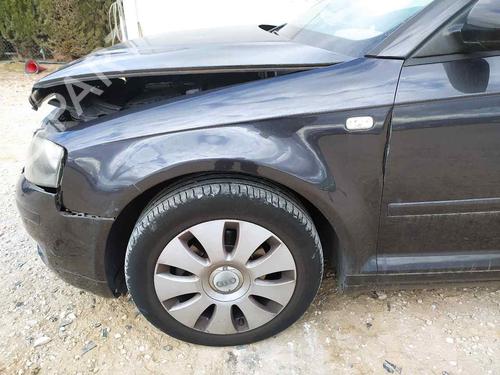Used Left front fenders AUDI A3 (8P1) [2003-2013]  22638700