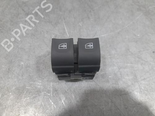 Used Left front window switch Left front window switch DACIA SANDERO III 1.0 TCe 100 ECO-G (101 hp) 33021128 33021128