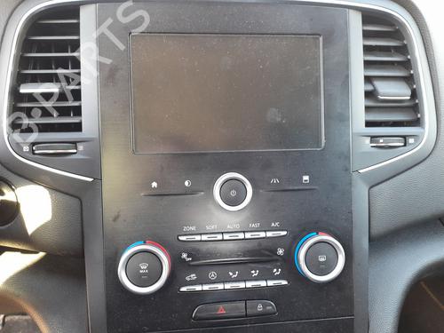 Used Electronic module RENAULT MEGANE IV Hatchback (B9A/M/N_) 1.2 TCe 130 (B9MR) (130 hp) 28818178