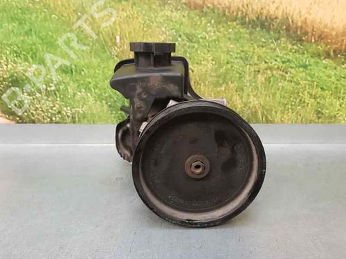 Used Steering pump MERCEDES-BENZ CLK (C209) [2002-2010]  4627477