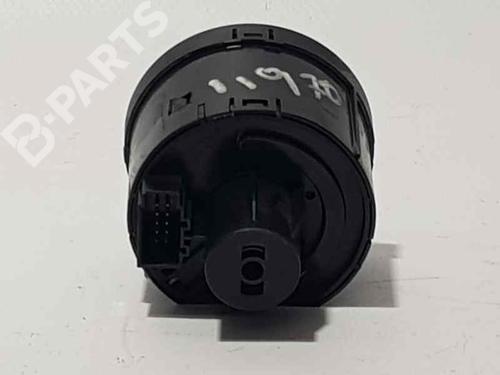 Headlight switch SEAT IBIZA IV SC (6J1, 6P5) 1.4 TDI | BP8127043I24 