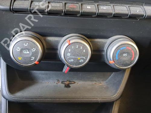 Used Climate control Climate control 38174215 38174215