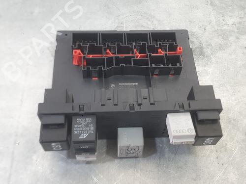 Sikringsdåse Sikringsdåse VW GOLF V (1K1) 1.9 TDI (105 hp) 37514550 37514550