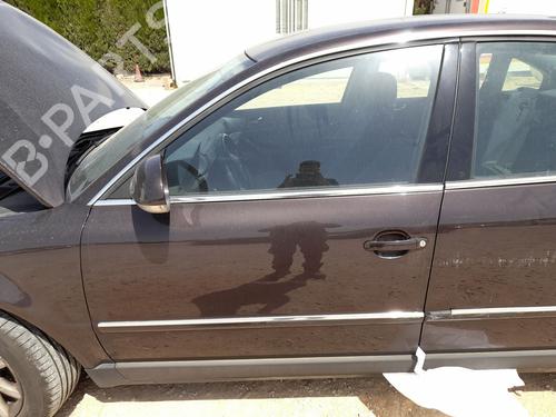 Used Left front door VW PASSAT B5.5 (3B3) 1.9 TDI (101 hp) 25604312