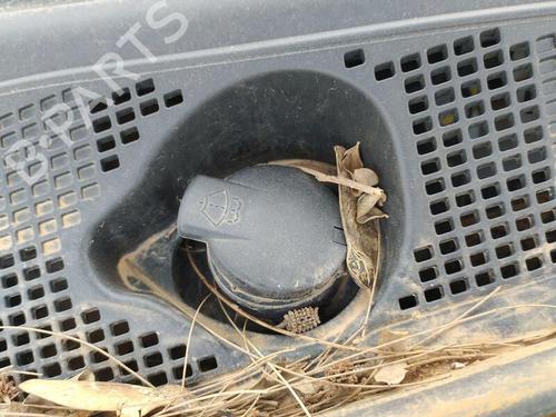 Used Windscreen washer tank RENAULT EXPRESS Box Body/MPV 1.5 Blue dCi 95 (F6AB) (95 hp) 24892632